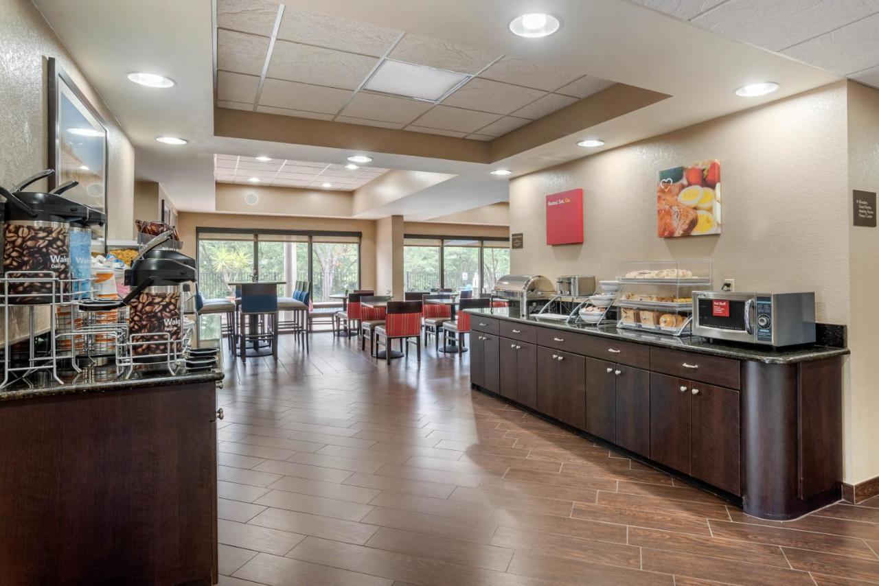 Comfort Suites Tallahassee Capitol - University Area ภายนอก รูปภาพ