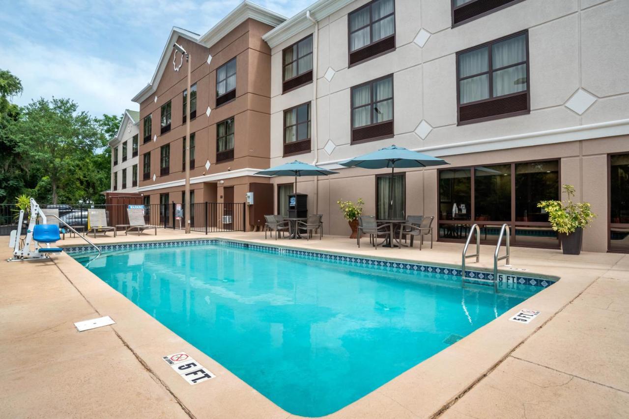 Comfort Suites Tallahassee Capitol - University Area ภายนอก รูปภาพ