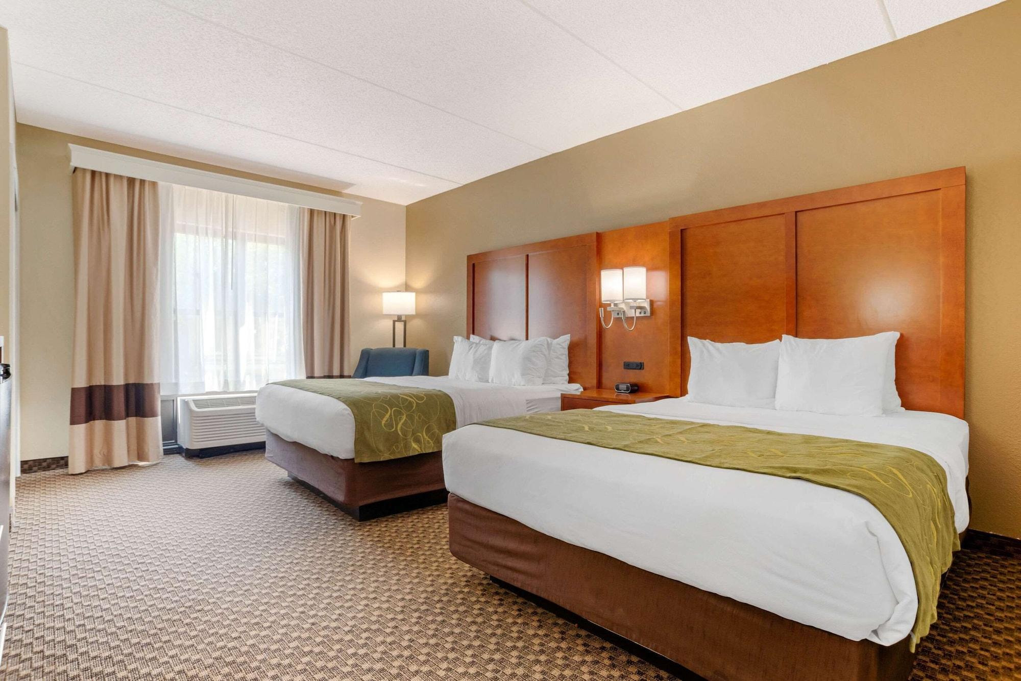 Comfort Suites Tallahassee Capitol - University Area ภายนอก รูปภาพ