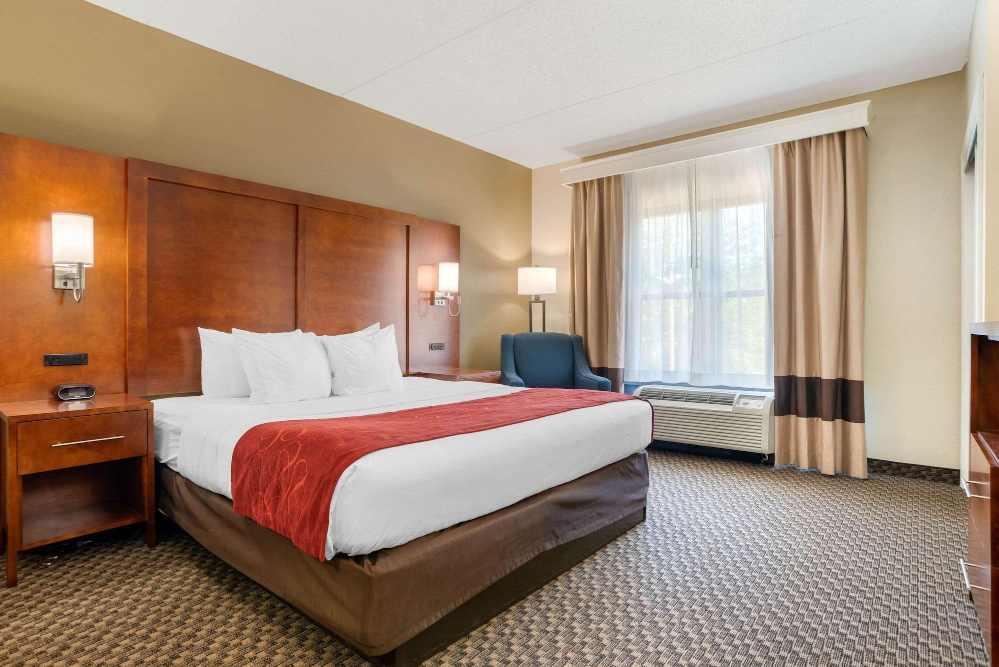 Comfort Suites Tallahassee Capitol - University Area ภายนอก รูปภาพ