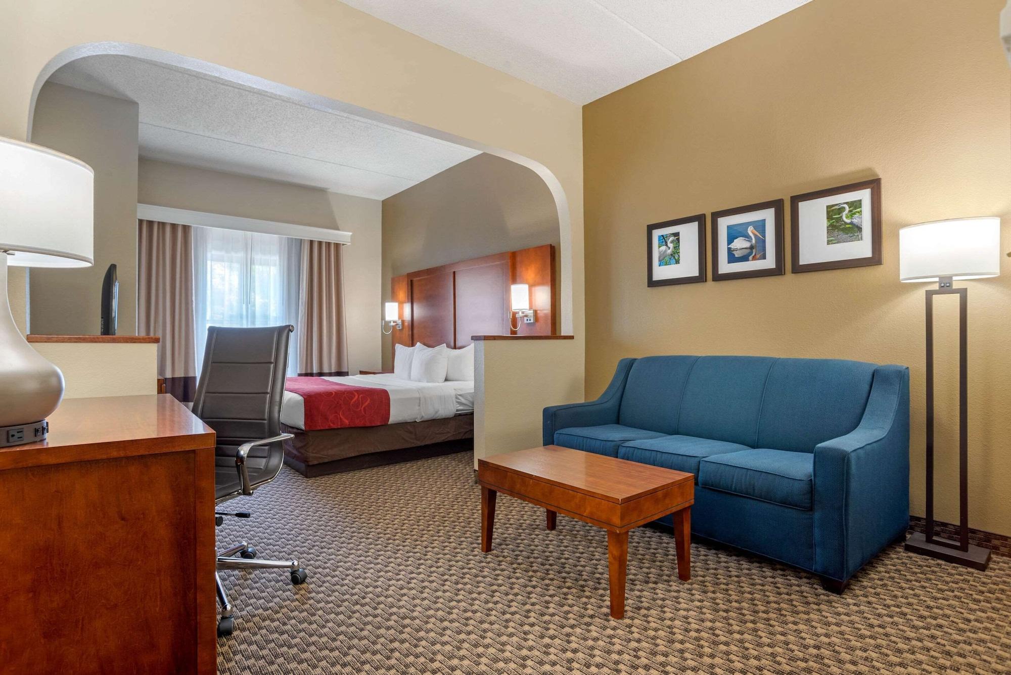 Comfort Suites Tallahassee Capitol - University Area ภายนอก รูปภาพ