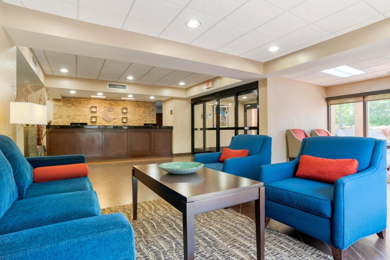 Comfort Suites Tallahassee Capitol - University Area ภายนอก รูปภาพ