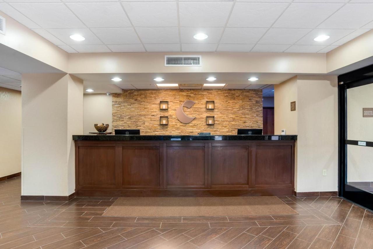 Comfort Suites Tallahassee Capitol - University Area ภายนอก รูปภาพ