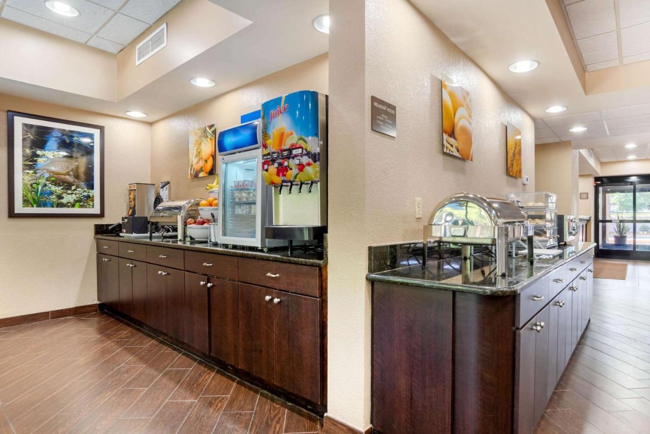Comfort Suites Tallahassee Capitol - University Area ภายนอก รูปภาพ