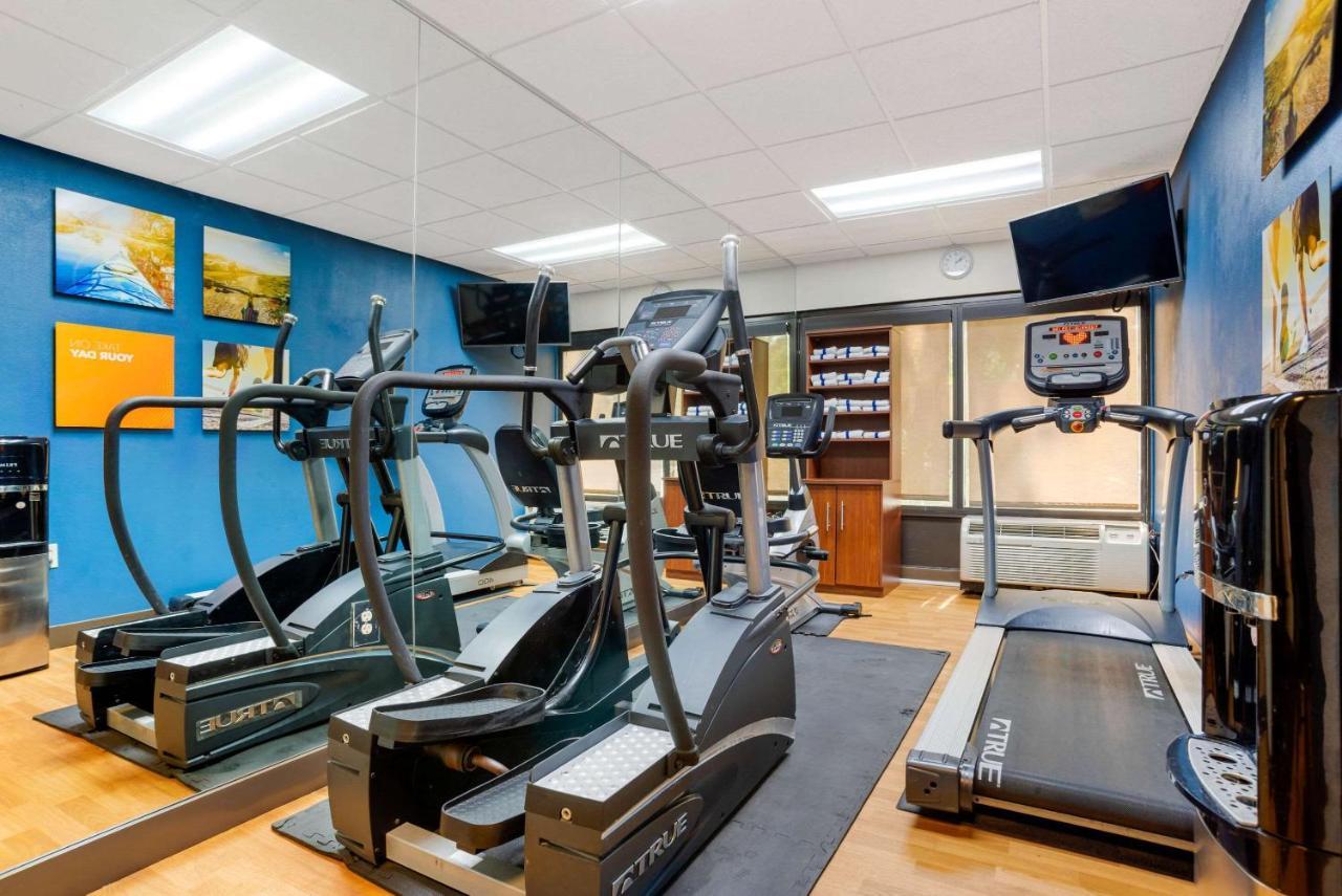 Comfort Suites Tallahassee Capitol - University Area ภายนอก รูปภาพ