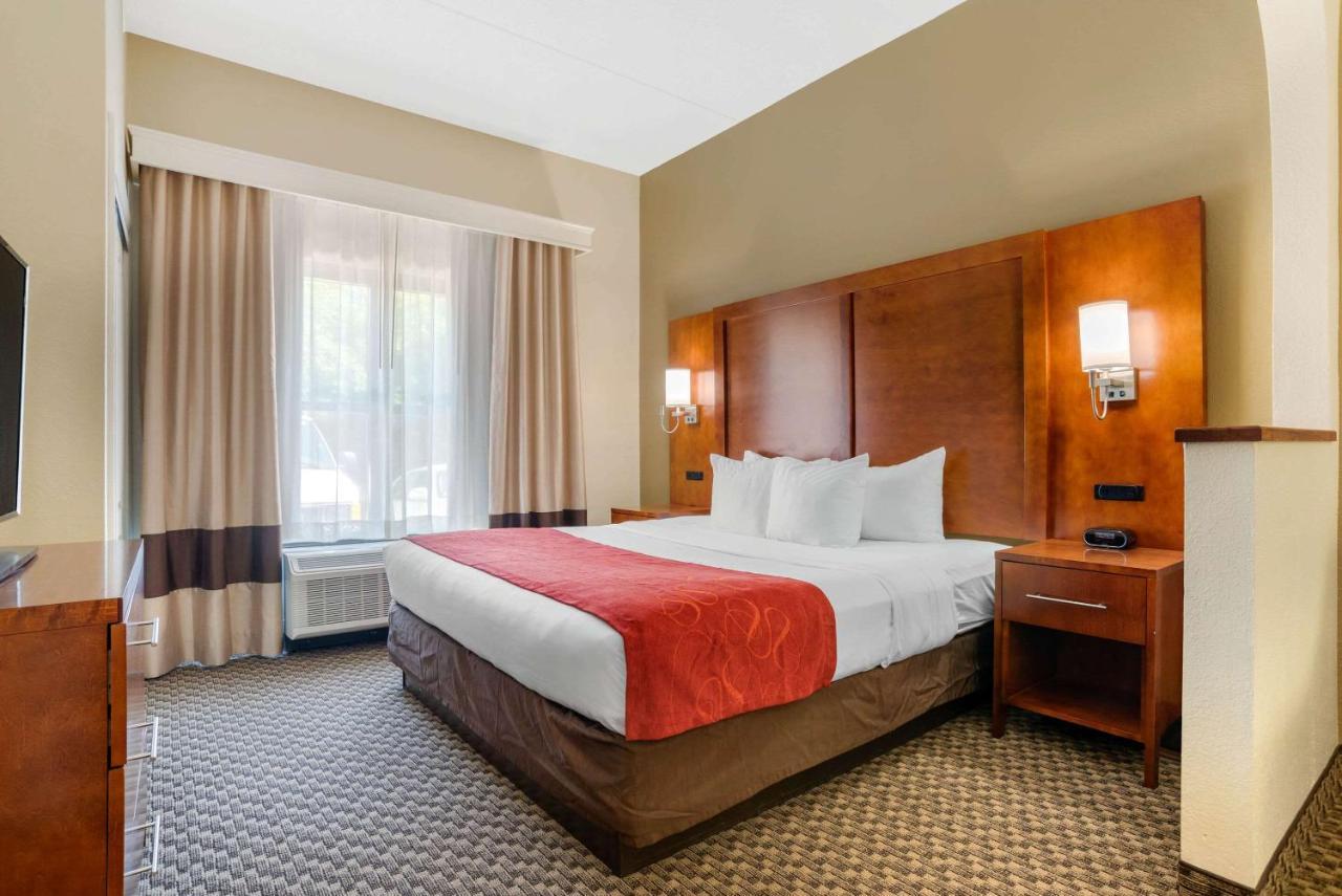 Comfort Suites Tallahassee Capitol - University Area ภายนอก รูปภาพ