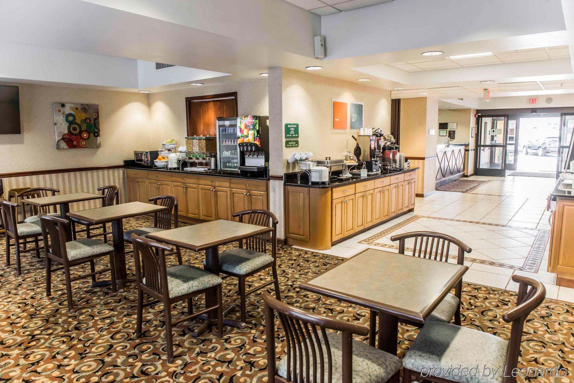 Comfort Suites Tallahassee Capitol - University Area ภายนอก รูปภาพ