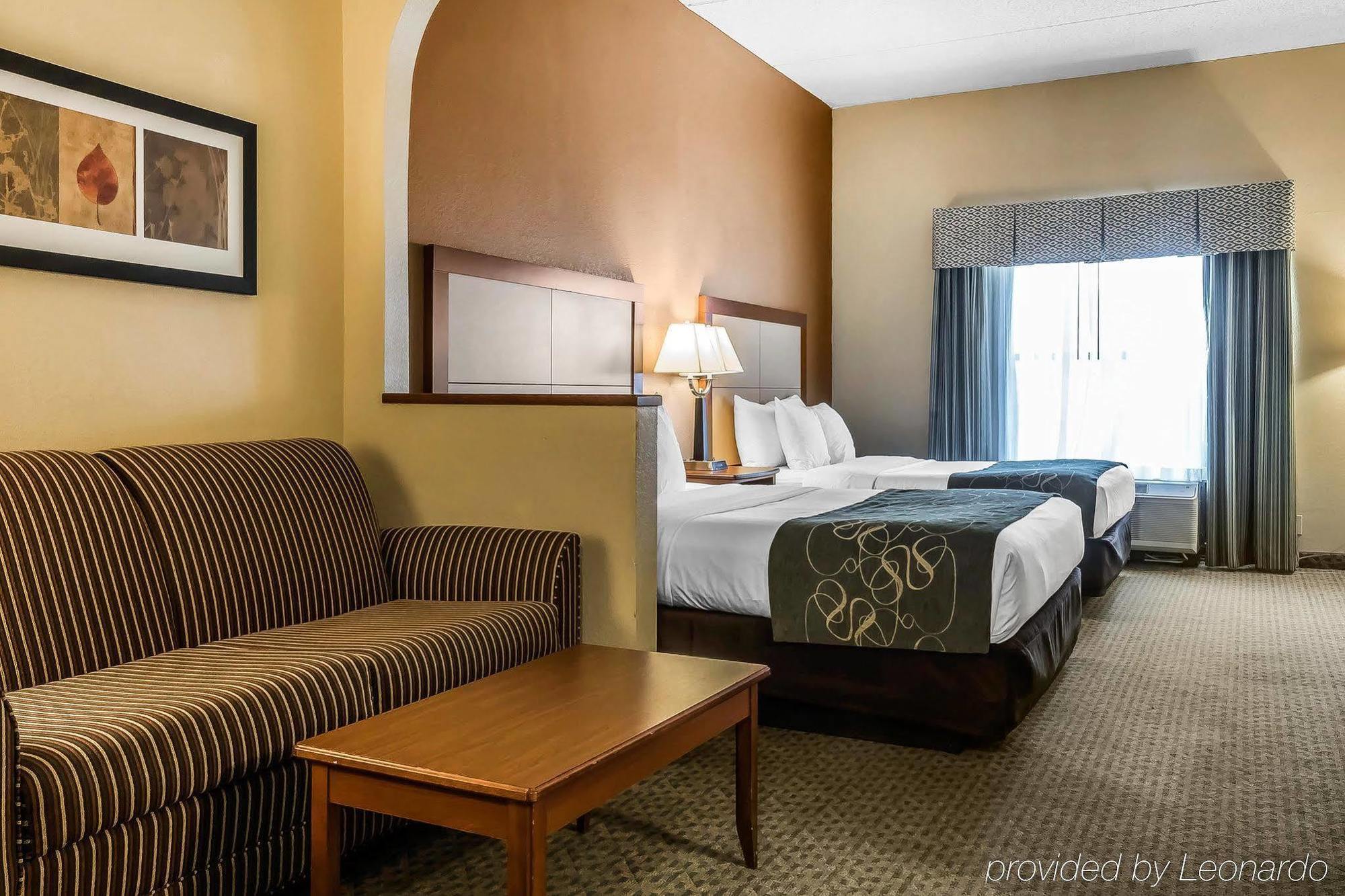 Comfort Suites Tallahassee Capitol - University Area ภายนอก รูปภาพ