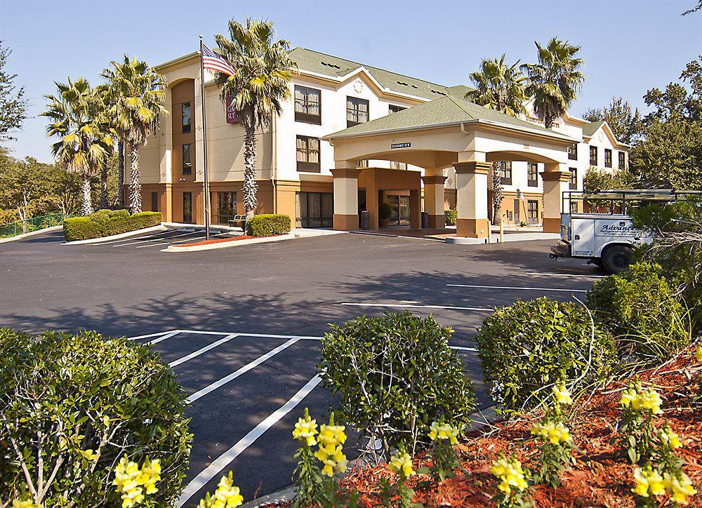 Comfort Suites Tallahassee Capitol - University Area ภายนอก รูปภาพ